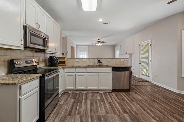 1 Kenny's Court, Fort Mitchell, AL 36856