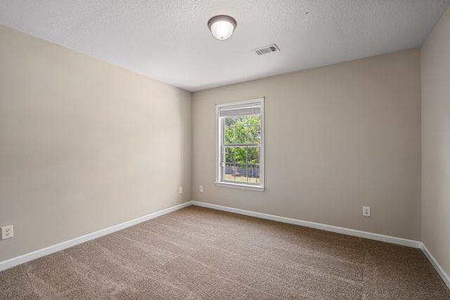 1 Kenny's Court, Fort Mitchell, AL 36856