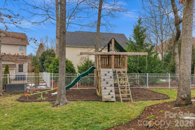 1201 Toteros Drive, Waxhaw, NC 28173