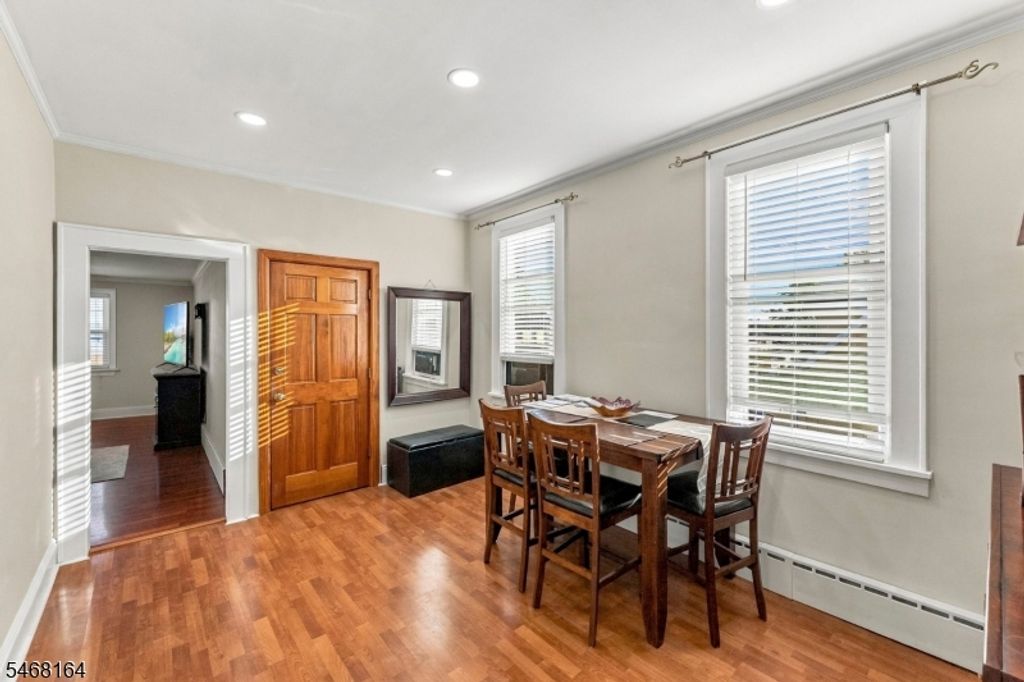 72 Wesley St, Clifton City, NJ 07013 — photo 5