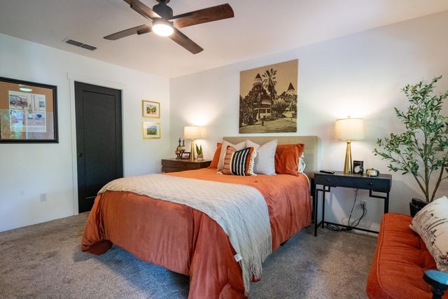 1168 NE Bonney Doon Lane, Grants Pass, OR 97526