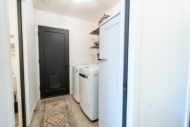 1168 NE Bonney Doon Lane, Grants Pass, OR 97526