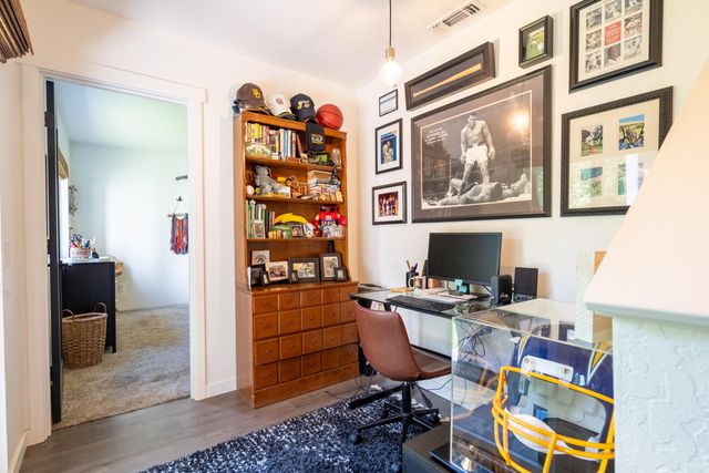 1168 NE Bonney Doon Lane, Grants Pass, OR 97526