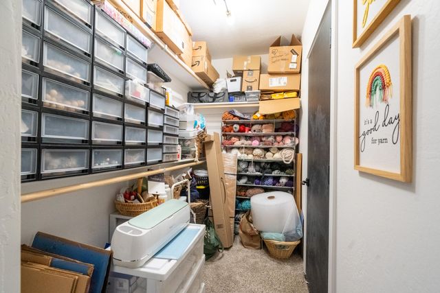 1168 NE Bonney Doon Lane, Grants Pass, OR 97526