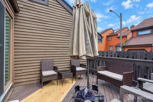 93 Riverbend Drive, North Brunswick, NJ 08902