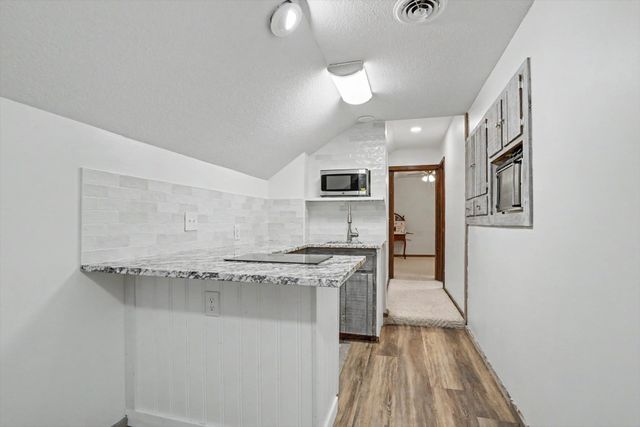6483 S 280th East Avenue, Broken Arrow, OK 74014