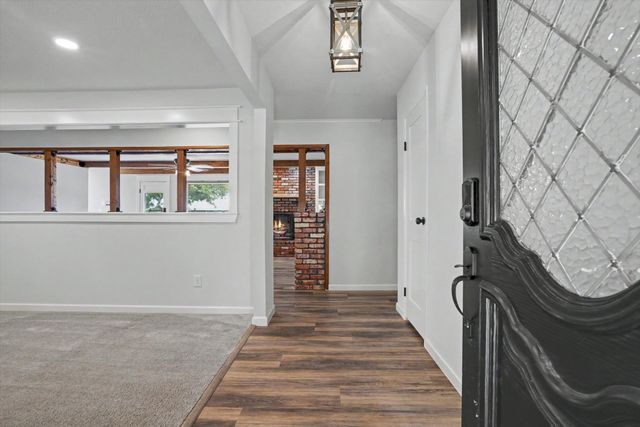 6483 S 280th East Avenue, Broken Arrow, OK 74014