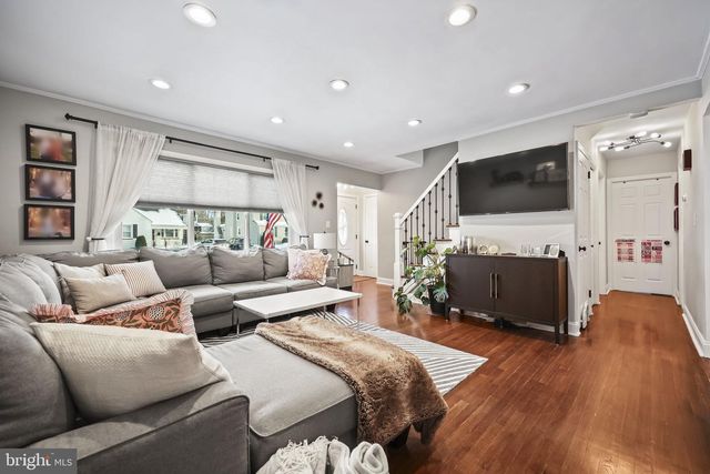 353 REDWOOD AVE, Hamilton, NJ 08610