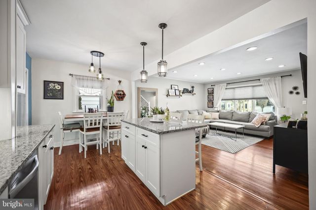 353 REDWOOD AVE, Hamilton, NJ 08610