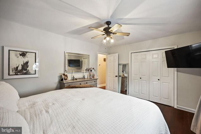 353 REDWOOD AVE, Hamilton, NJ 08610