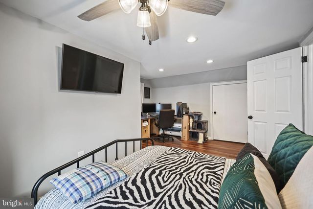 353 REDWOOD AVE, Hamilton, NJ 08610