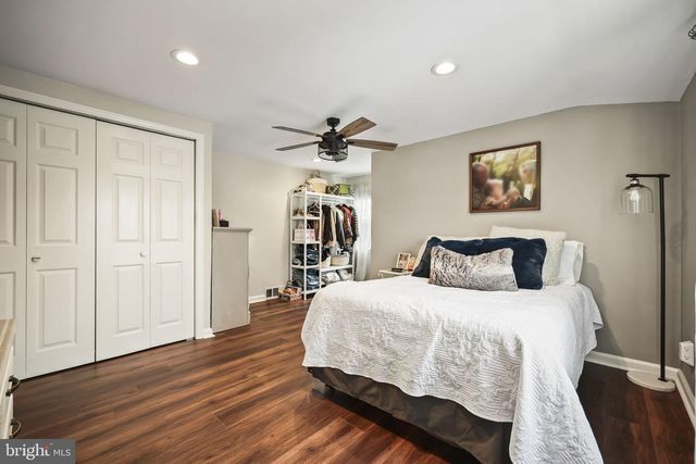 353 REDWOOD AVE, Hamilton, NJ 08610