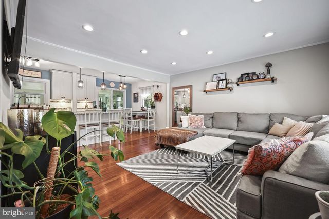 353 REDWOOD AVE, Hamilton, NJ 08610