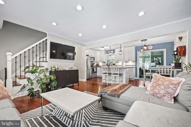 353 REDWOOD AVE, Hamilton, NJ 08610