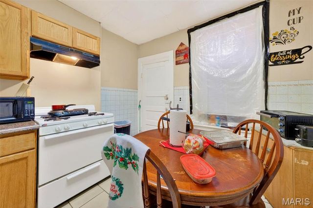 4703 Labadie Avenue, St Louis, MO 63115