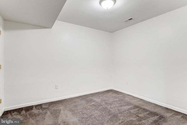2606 OAK VALLEY DR, Woodbridge, VA 22191