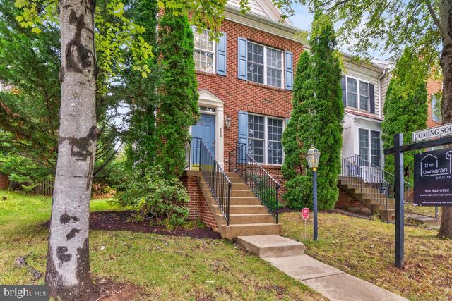 2606 OAK VALLEY DR, Woodbridge, VA 22191