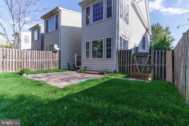 2606 OAK VALLEY DR, Woodbridge, VA 22191