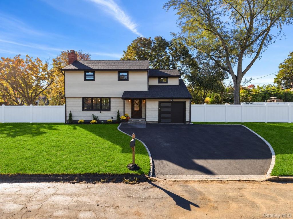 1 Medford Lane, East Northport, NY 11731 — photo 2