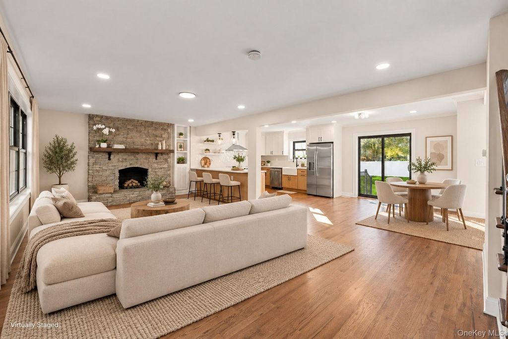1 Medford Lane, East Northport, NY 11731 — photo 3