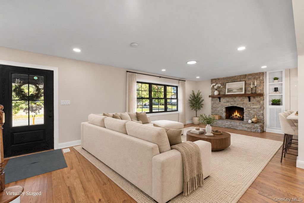 1 Medford Lane, East Northport, NY 11731 — photo 5