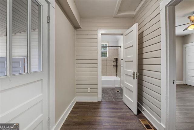 373 Wingfoot Street, Rockmart, GA 30153