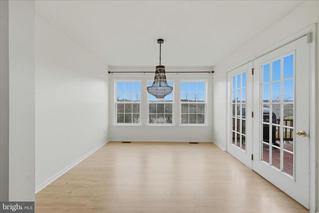 20 SNEAD DR, Martinsburg, WV 25405