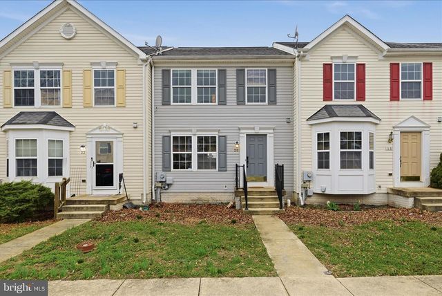 20 SNEAD DR, Martinsburg, WV 25405