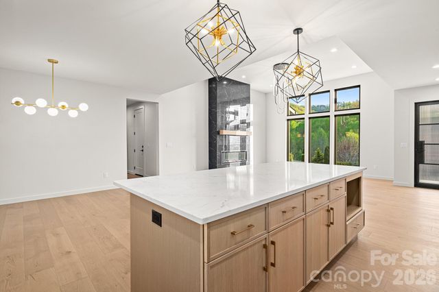 28 Lauren Lane 19, Candler, NC 28715