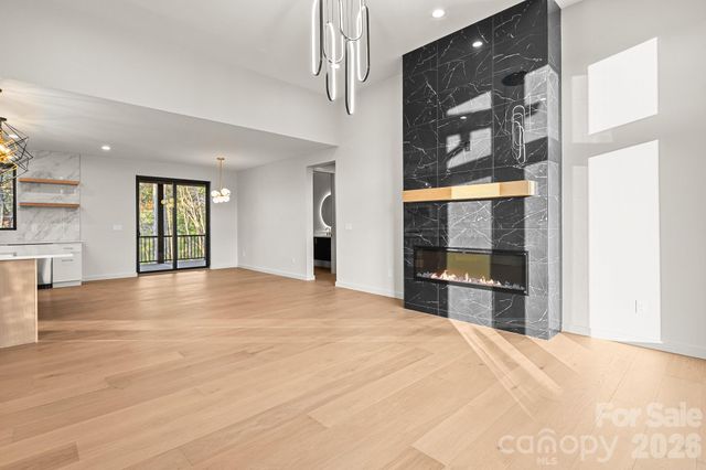 28 Lauren Lane 19, Candler, NC 28715