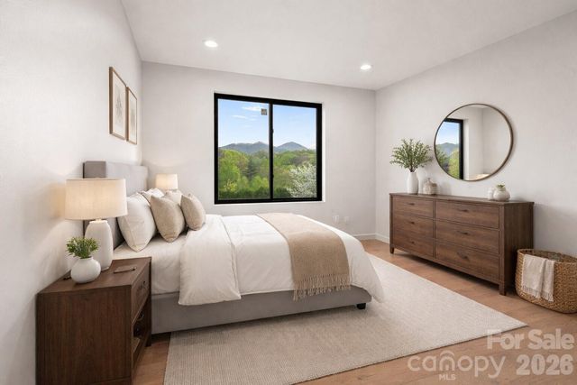 28 Lauren Lane 19, Candler, NC 28715