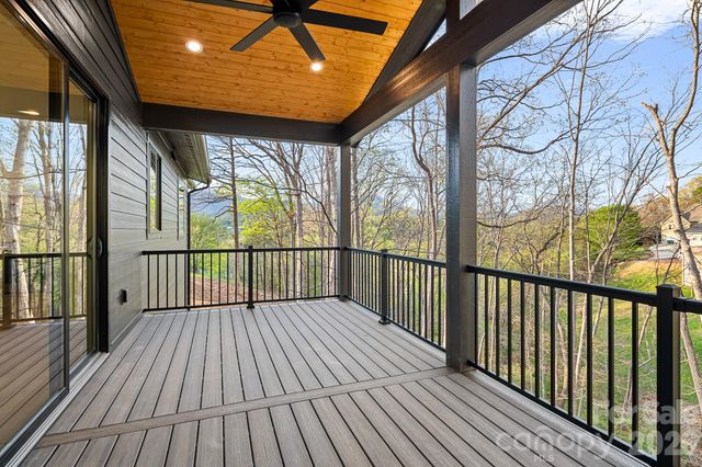 28 Lauren Lane 19, Candler, NC 28715