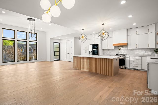28 Lauren Lane 19, Candler, NC 28715