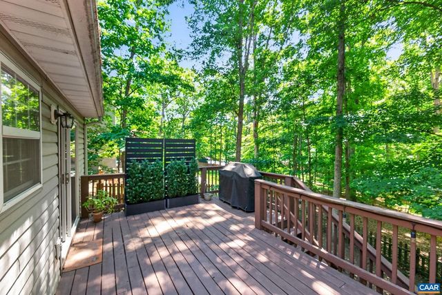 63 TURKEYSAG TRL, Palmyra, VA 22963