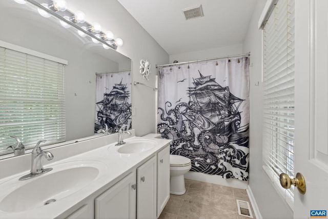 63 TURKEYSAG TRL, Palmyra, VA 22963