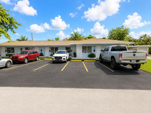 824 NE 16th Street 828, Fort Lauderdale, FL 33304