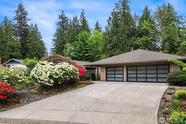 910 145th Place NE, Bellevue, WA 98007