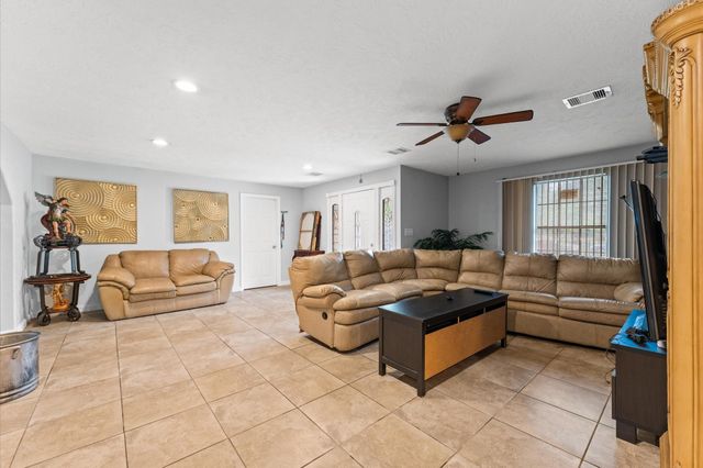 19180 Rutland Street, New Caney, TX 77357