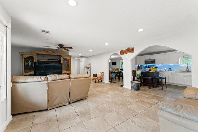 19180 Rutland Street, New Caney, TX 77357
