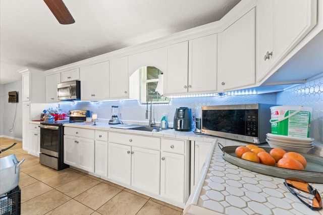 19180 Rutland Street, New Caney, TX 77357