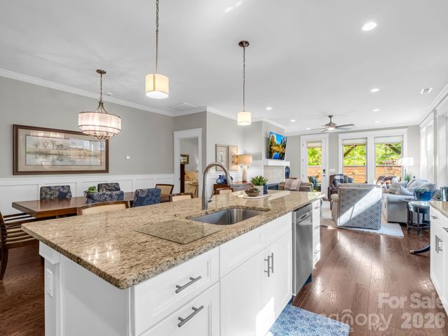 564 Sweet Birch Park Lane, Black Mountain, NC 28711