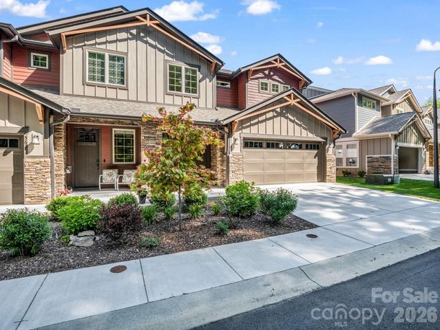 564 Sweet Birch Park Lane, Black Mountain, NC 28711