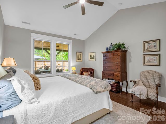 564 Sweet Birch Park Lane, Black Mountain, NC 28711