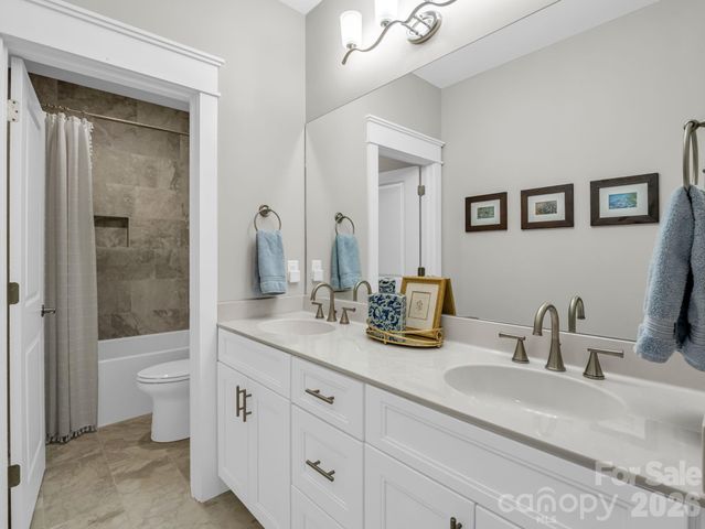 564 Sweet Birch Park Lane, Black Mountain, NC 28711