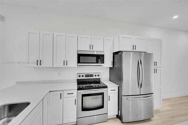 13034 Sheridan Ter, Wellington, FL 33414