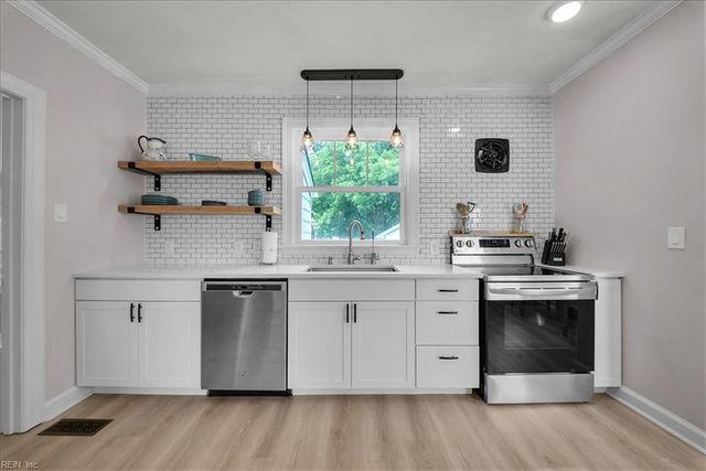 4203 Chesapeake AVE, Hampton, VA 23669