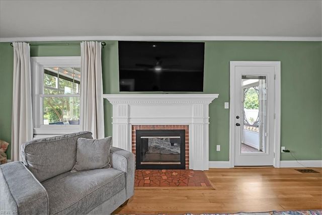 4203 Chesapeake AVE, Hampton, VA 23669