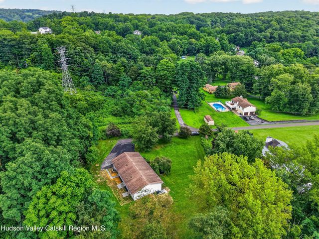 1 Christopher Way, Marlboro, NY 12542