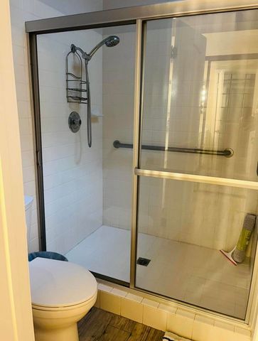 41120 Woodhaven Drive E, Palm Desert, CA 92211