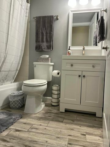 41120 Woodhaven Drive E, Palm Desert, CA 92211